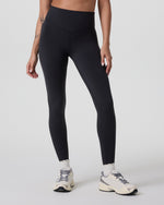 Vuori AllTheForm™ Legging - Short - US 2115