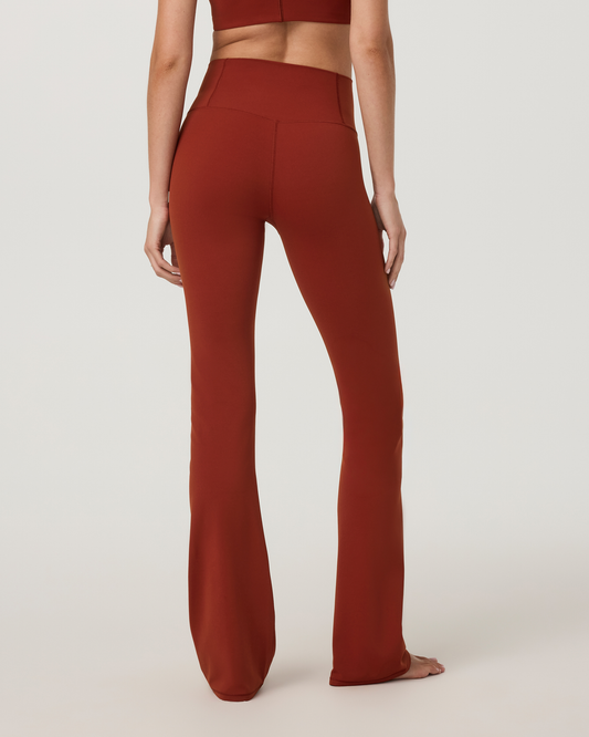 Vuori AllTheFeels™ Slim Flare - Short - US 2471