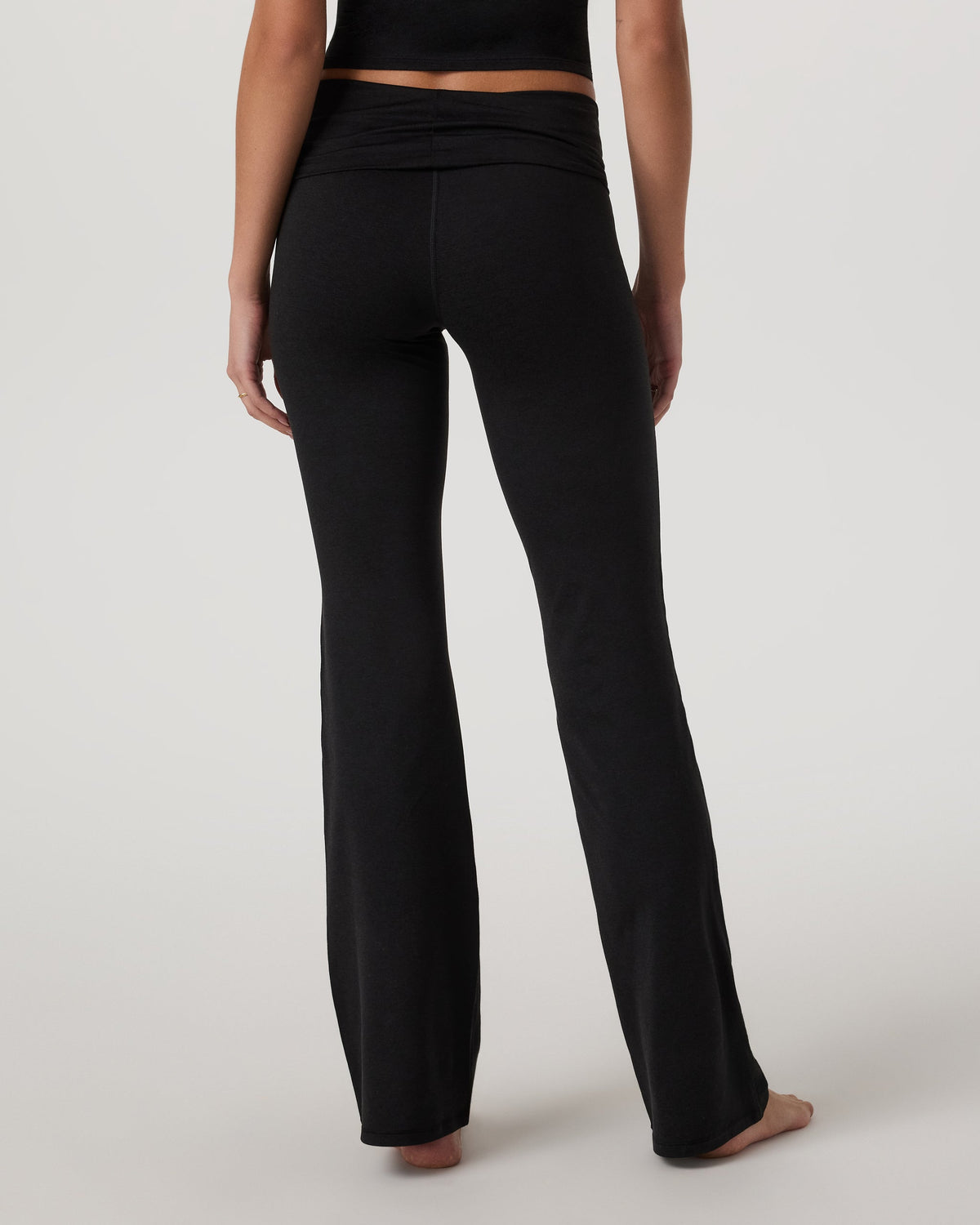 Halo Foldover Pant - US 9441