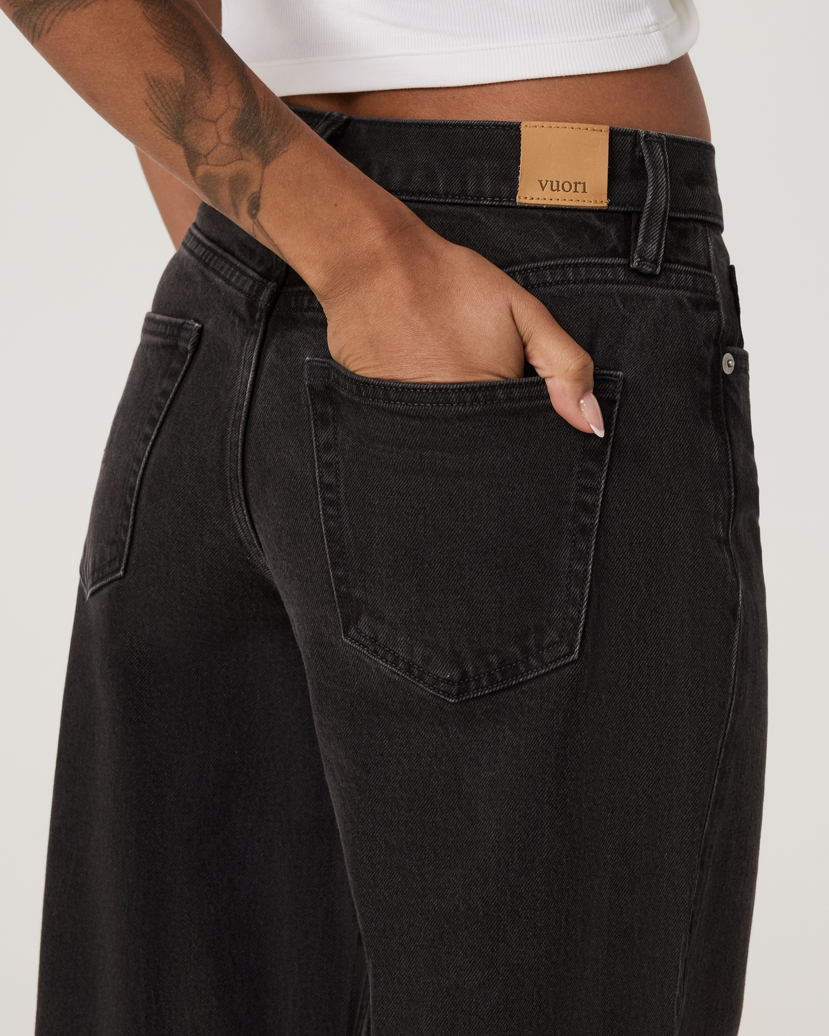 Women's Vuori Vintage Wideleg Jean - US 4815