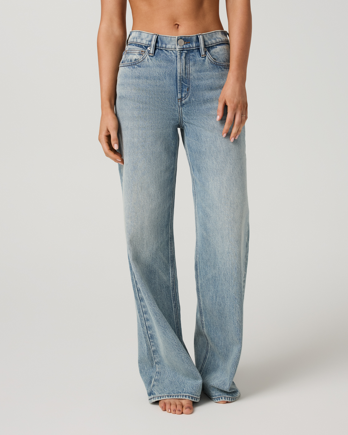 Women's Vuori Vintage Wideleg Jean 30" - US 6150