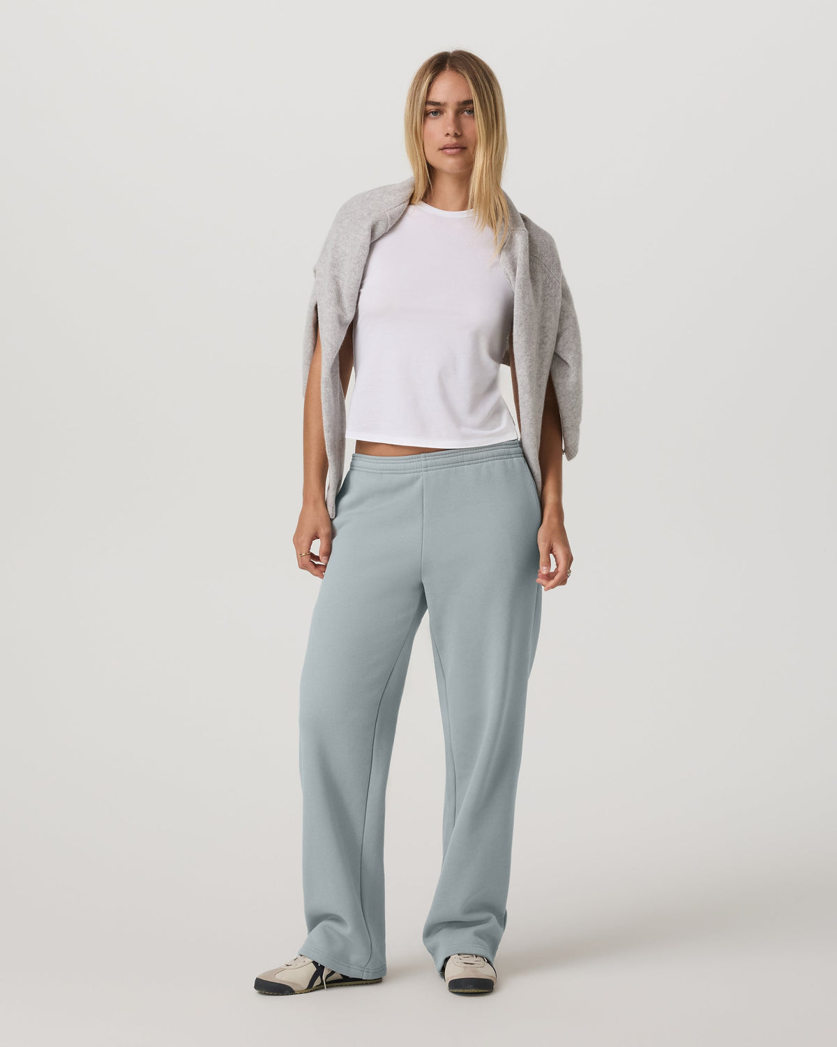 Restore Straight Leg Sweatpant - US 4830