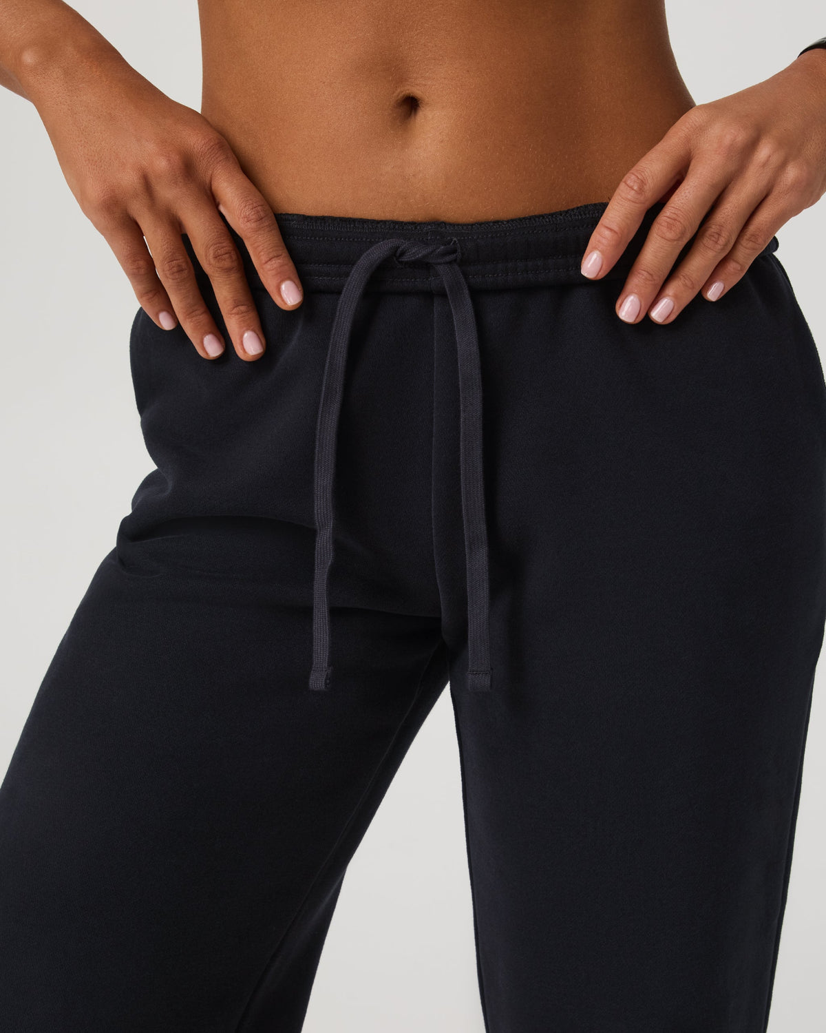 Restore Straight Leg Sweatpant - US 5054