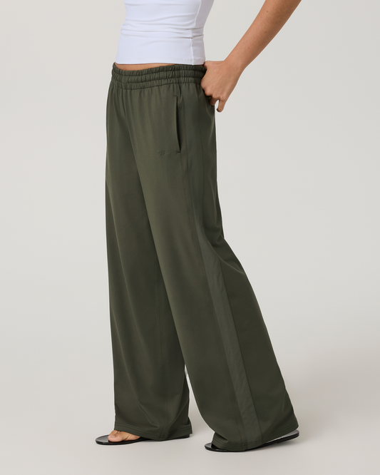 Women's Sunday Track Pant - US 5460