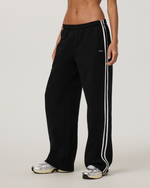 Restore Straight Leg Track Sweatpant-Short - US 5937