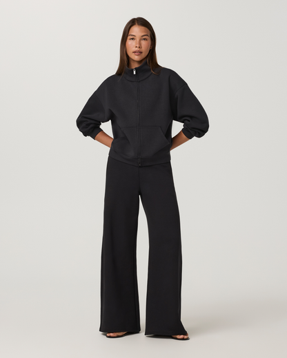 Vuori Galaxy High Rise Wideleg- Short - US 1884
