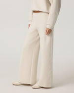 Vuori Galaxy High Rise Wideleg- Short - US 4037